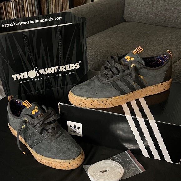 Adidas Lakers x The Hundreds Shoe - Picture 10 of 15